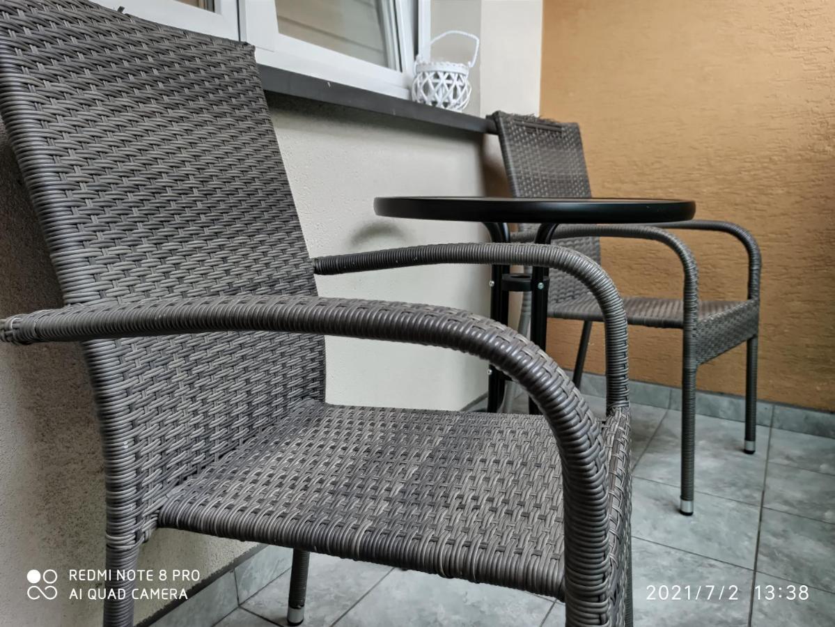 Apartament "Krokus" ギジツコ エクステリア 写真